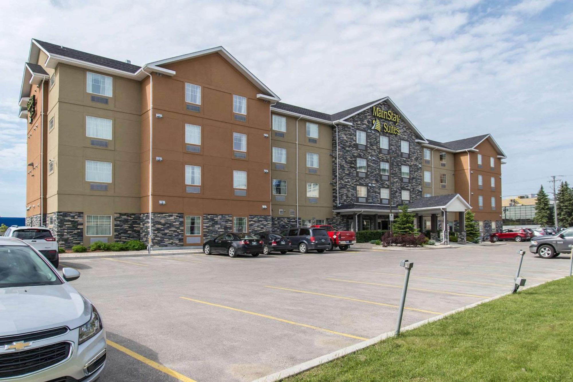 Mainstay Suites Виннипег Экстерьер фото